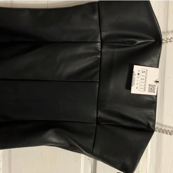 Zara Elegant Black Strapless faux leather jumpsuit size small - Picture 5 of 8